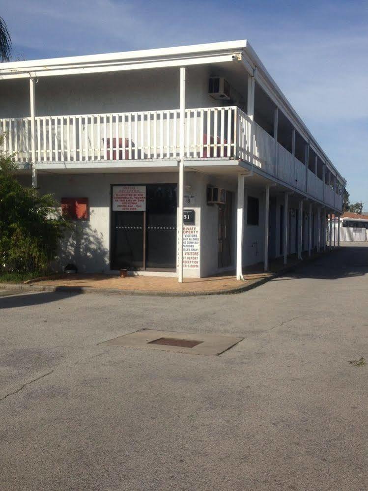 Budget Motel Midland Exterior photo